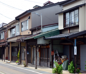 南本町三丁目まちなみ(写真)