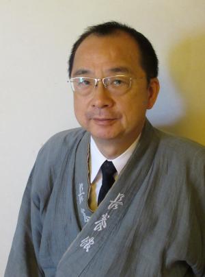 吉原耕一さん（写真）