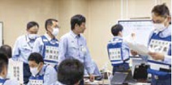 上越市災害対策本部図上訓練の様子（写真）