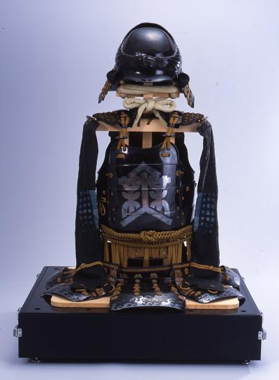 榊原康政所用具足（画像）