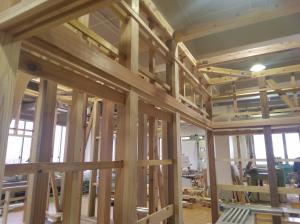 木造建築骨組みの写真