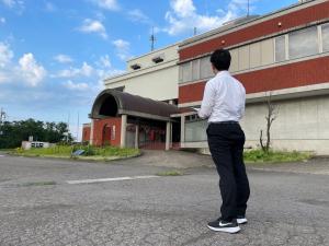 市の施設の確認の様子（写真）