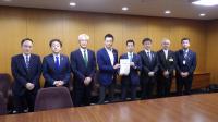 内閣府での集合写真