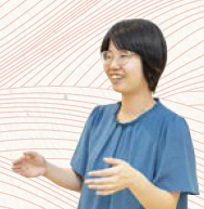 職員（写真）