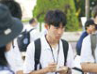 見学時の川上さんの写真